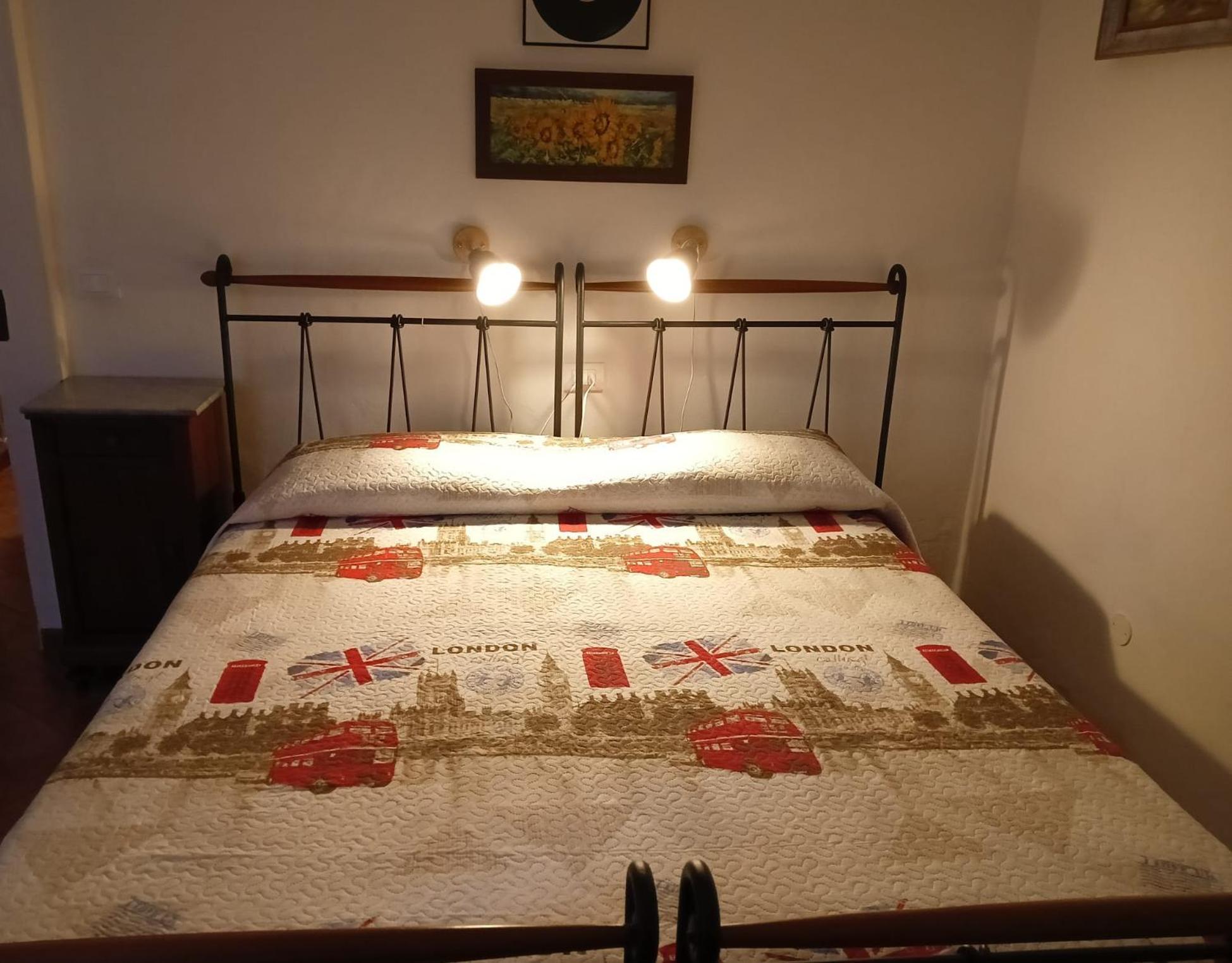 Appartamento Tipico In Centro Storico Urbino Exterior foto